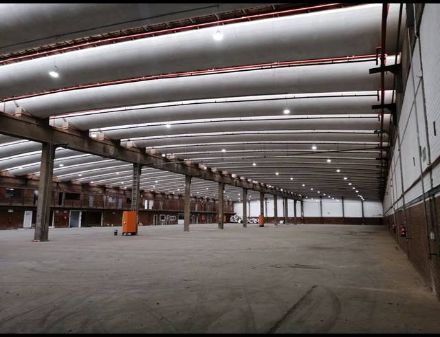 5,970M² FACTORY TO LET IN CLIFFDALE